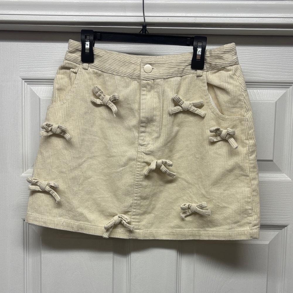 Peach Love Cream Corduroy Skirt with Bow Accents Medium